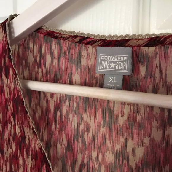 Converse Button up sheer top - Picture 3 of 3